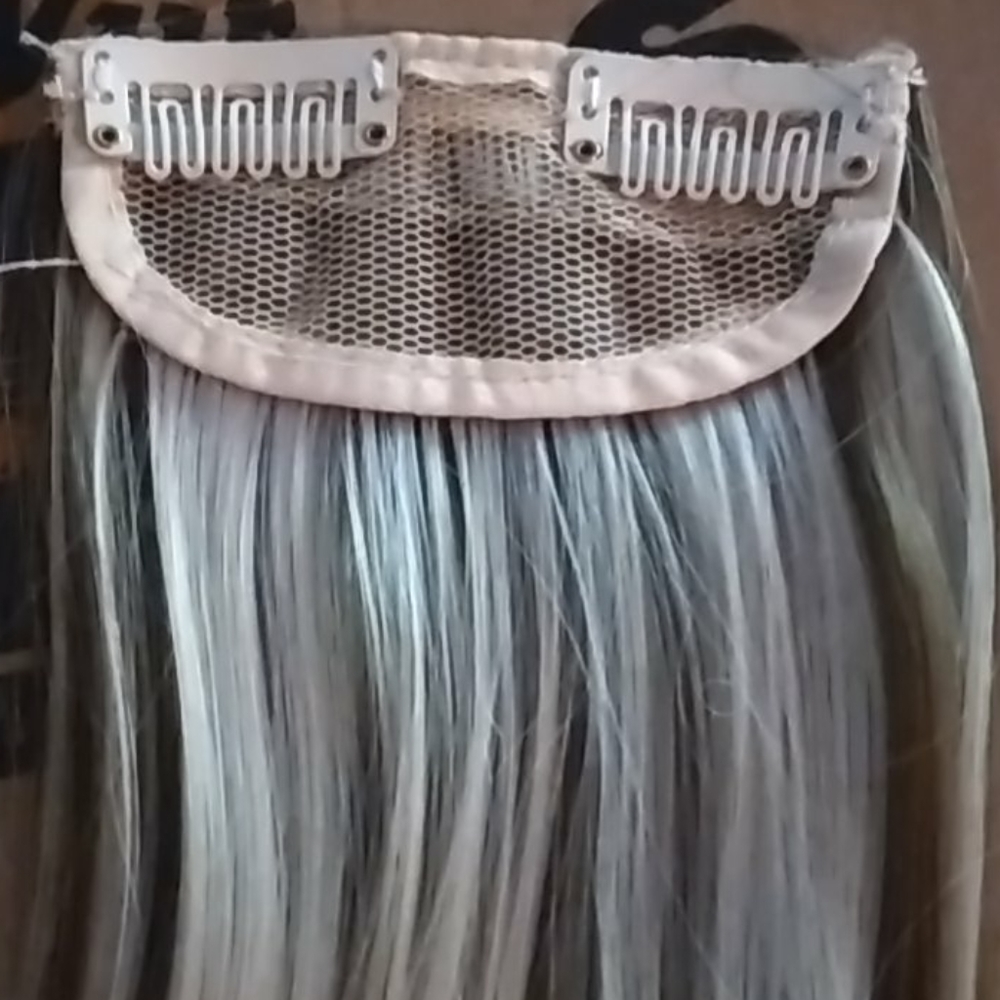 Hair Extensions. - Picture 3 of 7